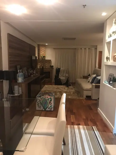 Casa de Condomínio com 3 quartos à venda, 141m2 em Suíssa, Ribeirao Pires - SP - imagem 7 Foto 7 de Casa de Condomínio com 3 quartos à venda, 141m2 em Suíssa, Ribeirao Pires - SP