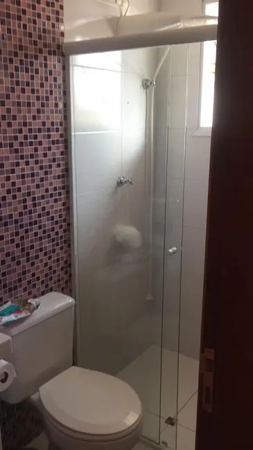 Casa de Condomínio com 3 quartos à venda, 141m2 em Suíssa, Ribeirao Pires - SP - imagem 4 Foto 4 de Casa de Condomínio com 3 quartos à venda, 141m2 em Suíssa, Ribeirao Pires - SP