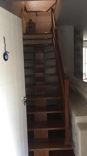 Foto 2 de Casa de Condomínio com 3 quartos à venda, 141m2 em Suíssa, Ribeirao Pires - SP