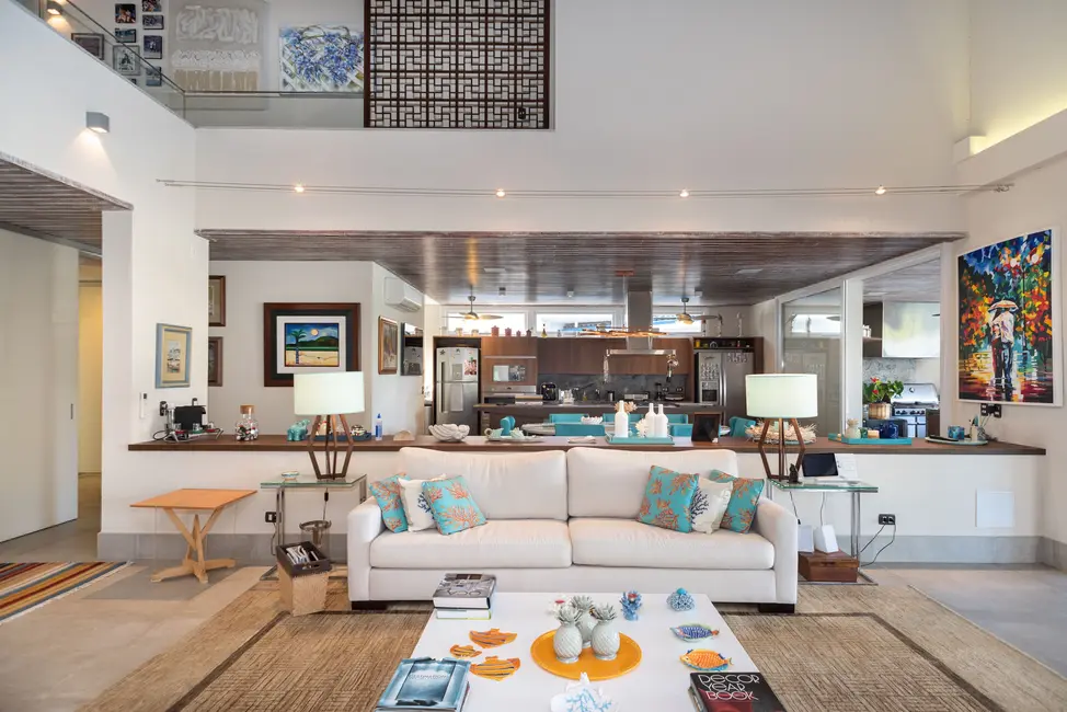 Foto 6 de Casa de Condomínio com 6 quartos à venda, 700m2 em Tabatinga, Caraguatatuba - SP