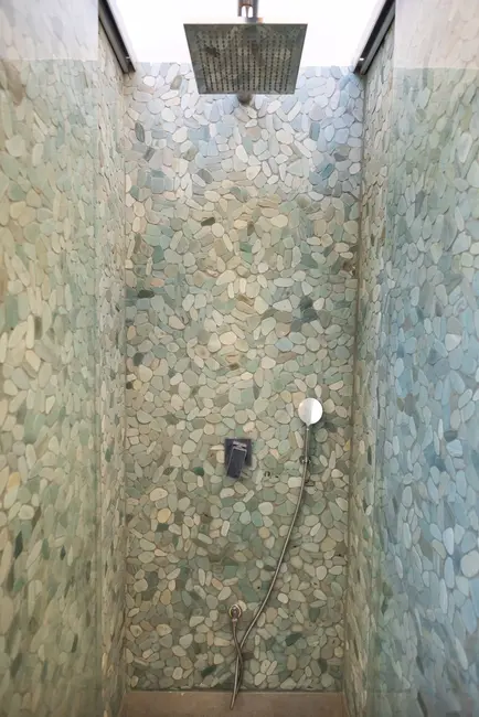 Foto 5 de Casa de Condomínio com 6 quartos à venda, 700m2 em Tabatinga, Caraguatatuba - SP