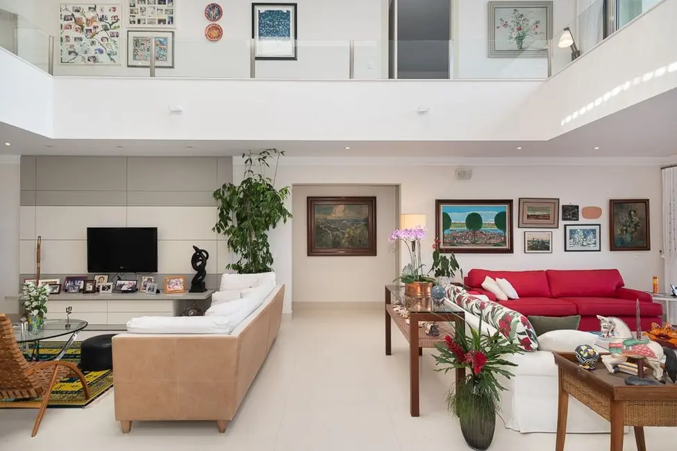 Foto 2 de Casa de Condomínio com 8 quartos à venda, 600m2 em Tabatinga, Caraguatatuba - SP