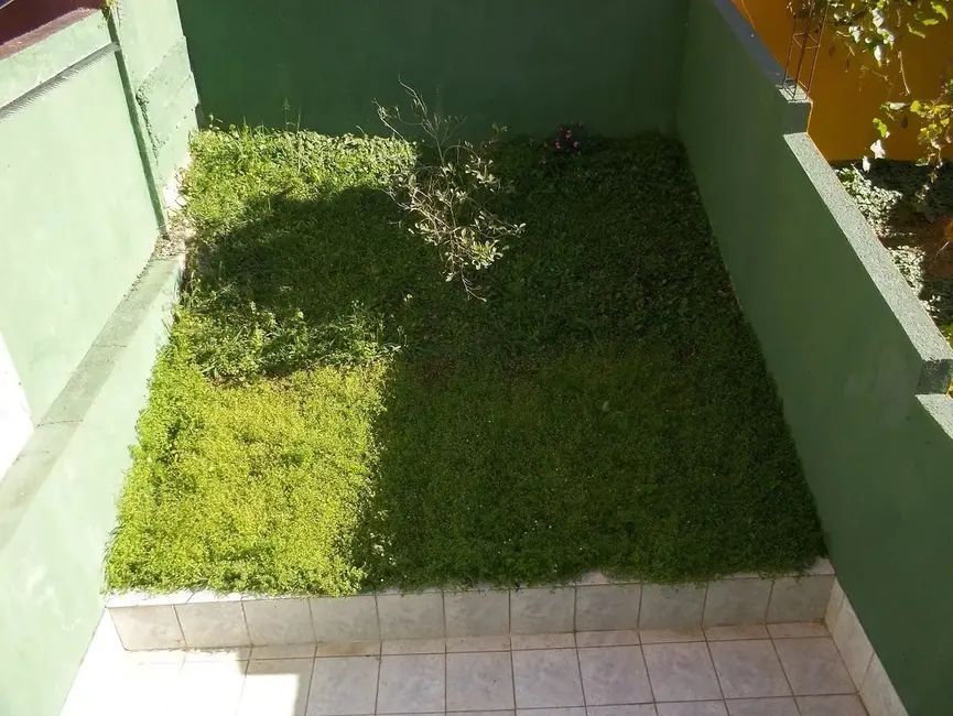 Foto 4 de Casa com 3 quartos para alugar, 150m2 em Centro Alto, Ribeirao Pires - SP