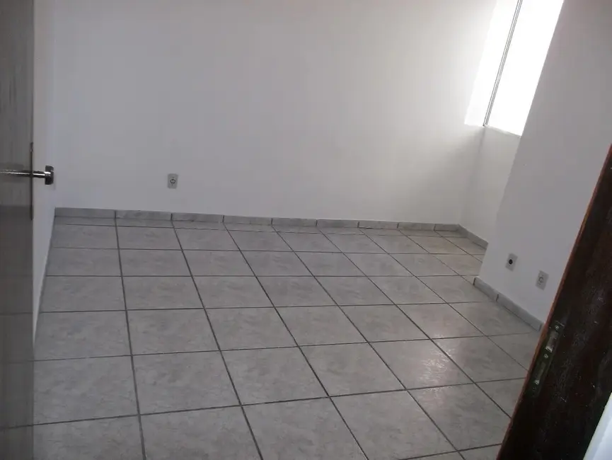 Foto 7 de Casa com 3 quartos para alugar, 150m2 em Centro Alto, Ribeirao Pires - SP