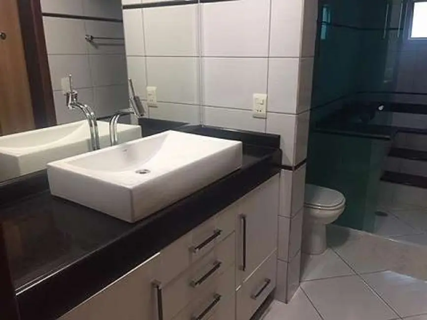 Foto 11 de Casa com 3 quartos à venda, 420m2 em Vila Nossa Senhora das Vitórias, Maua - SP