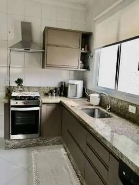 Apartamento com 3 quartos à venda, 140m2 em Parque São Vicente, Maua - SP - imagem 8 Foto 8 de Apartamento com 3 quartos à venda, 140m2 em Parque São Vicente, Maua - SP