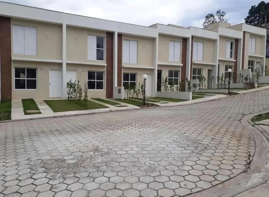 Casa de Condomínio com 2 quartos à venda, 55m2 em Centro Alto, Ribeirao Pires - SP - imagem 3 Foto 3 de Casa de Condomínio com 2 quartos à venda, 55m2 em Centro Alto, Ribeirao Pires - SP