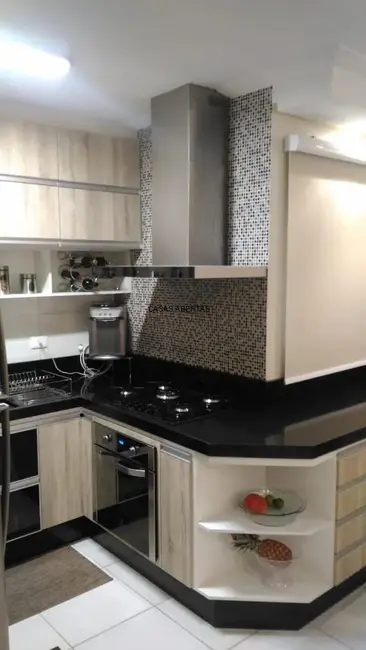 Apartamento com 2 quartos à venda, 130m2 em Parque São Vicente, Maua - SP - imagem 5 Foto 5 de Apartamento com 2 quartos à venda, 130m2 em Parque São Vicente, Maua - SP