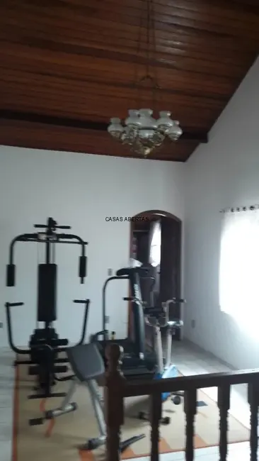 Foto 4 de Casa com 4 quartos à venda, 274m2 em Jardim Araguaia, Maua - SP