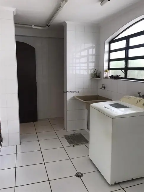 Foto 6 de Casa com 3 quartos à venda, 380m2 em Matriz, Maua - SP