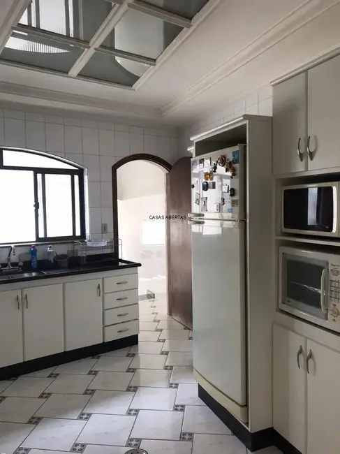 Foto 8 de Casa com 3 quartos à venda, 380m2 em Matriz, Maua - SP