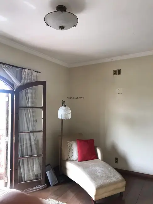 Foto 4 de Casa com 3 quartos à venda, 380m2 em Matriz, Maua - SP