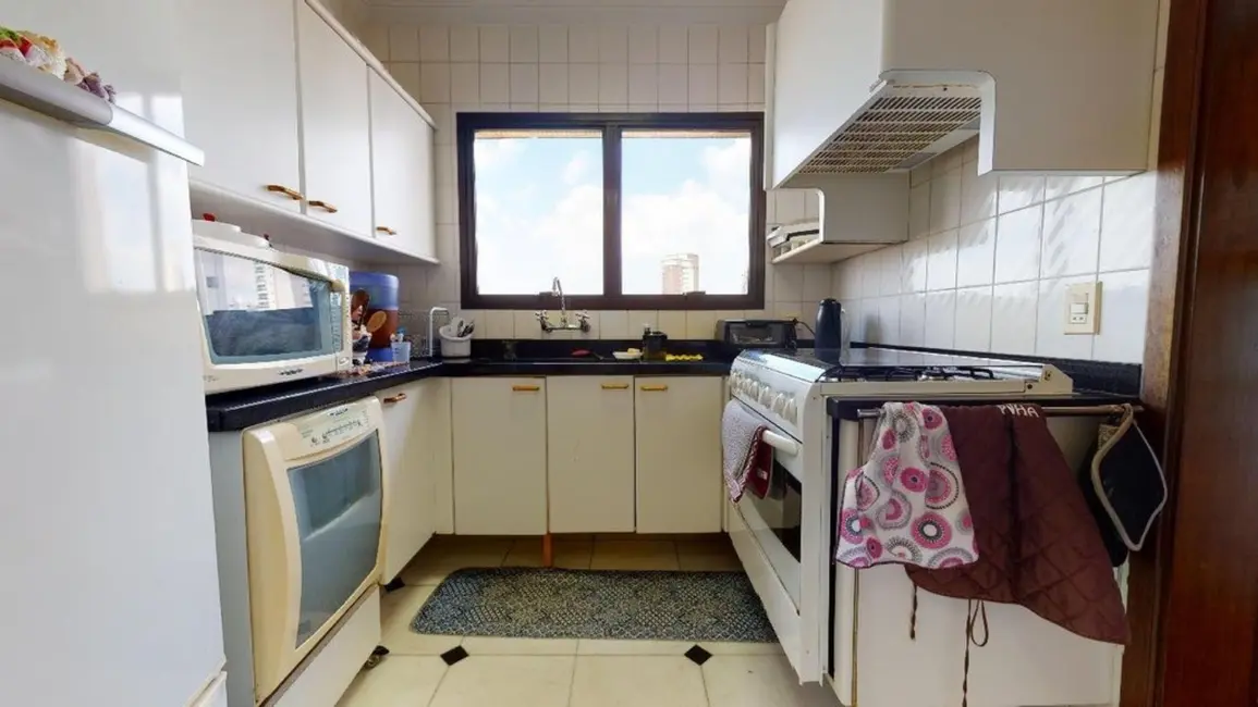 Foto 9 de Apartamento com 4 quartos à venda, 250m2 em Aclimação, São Paulo - SP
