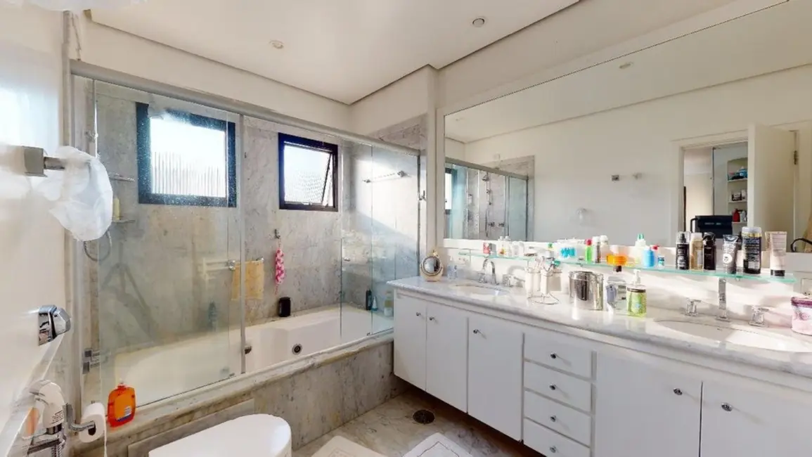 Foto 6 de Apartamento com 3 quartos à venda, 231m2 em São Paulo - SP