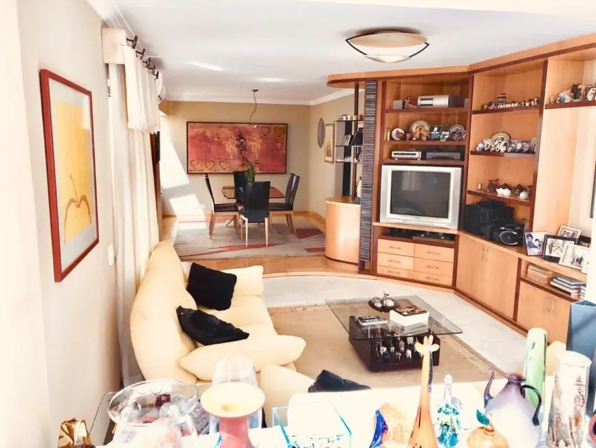 Foto 1 de Apartamento com 3 quartos à venda, 270m2 em Aclimação, São Paulo - SP
