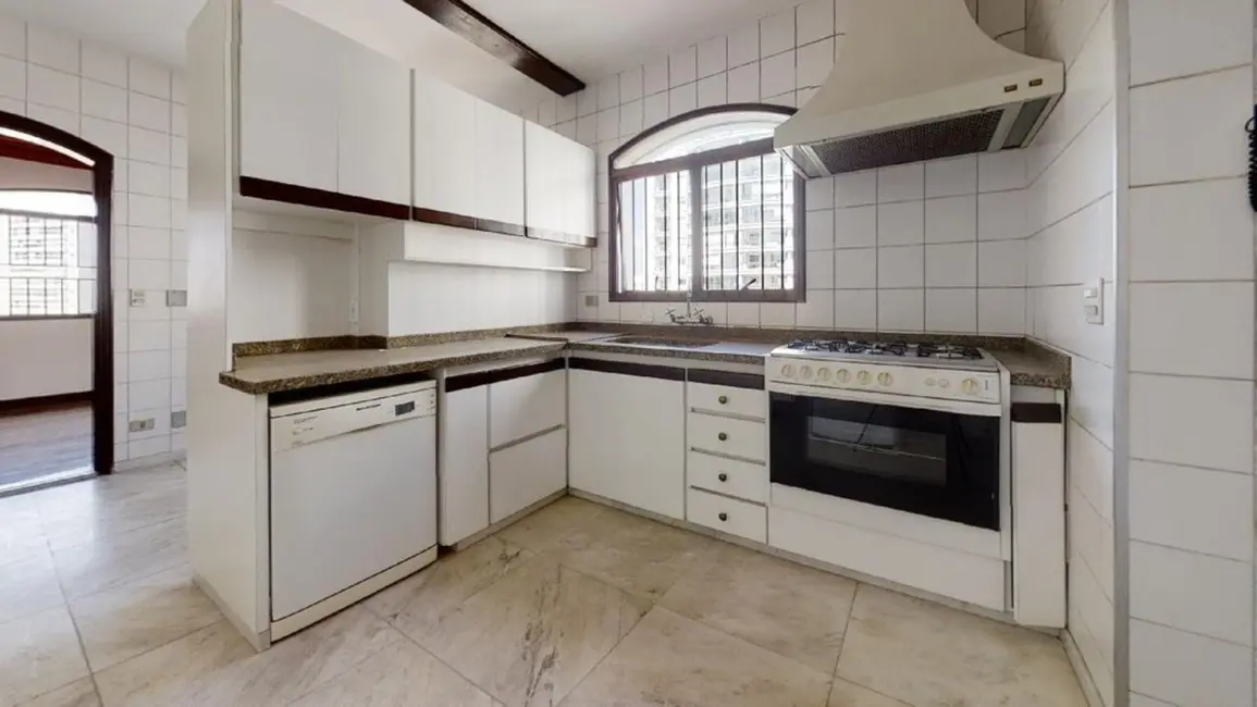 Foto 3 de Apartamento com 3 quartos à venda, 248m2 em São Paulo - SP