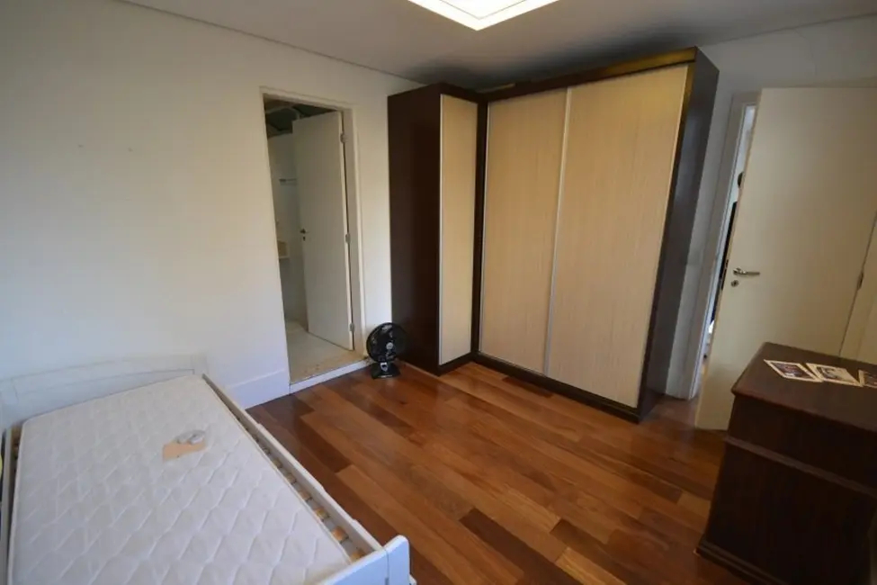 Apartamento com 4 quartos à venda, 370m2 em São Paulo - SP - imagem 9 Foto 9 de Apartamento com 4 quartos à venda, 370m2 em São Paulo - SP