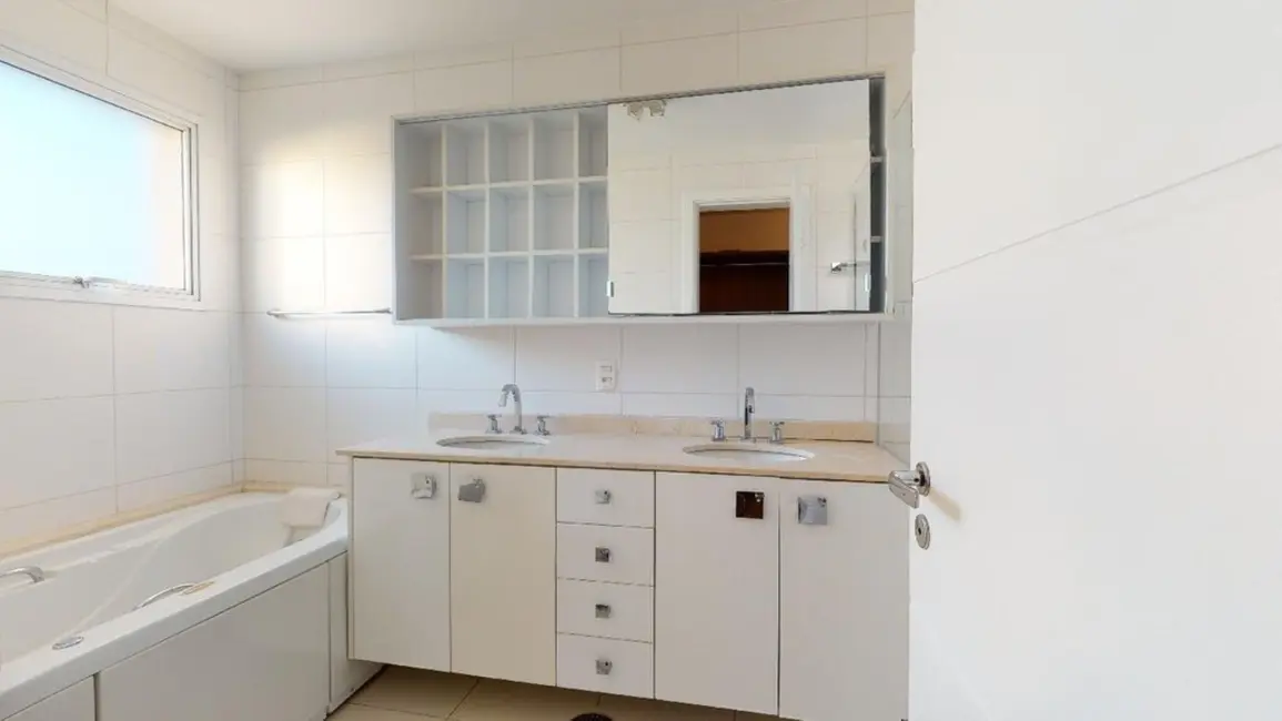 Apartamento com 4 quartos à venda, 397m2 em São Paulo - SP - imagem 2 Foto 2 de Apartamento com 4 quartos à venda, 397m2 em São Paulo - SP