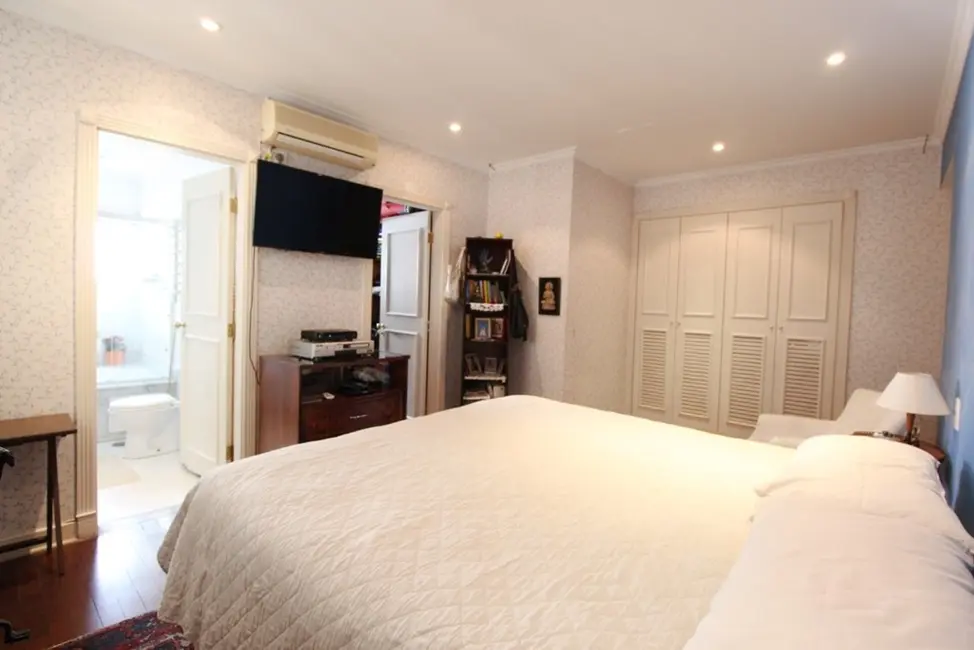 Foto 5 de Apartamento com 4 quartos à venda, 246m2 em Bela Vista, São Paulo - SP