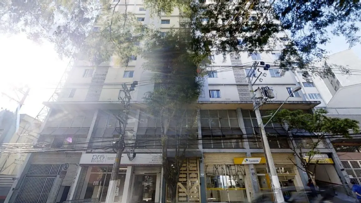 Apartamento com 2 quartos à venda, 70m2 em Aclimação, São Paulo - SP - imagem 3 Foto 3 de Apartamento com 2 quartos à venda, 70m2 em Aclimação, São Paulo - SP