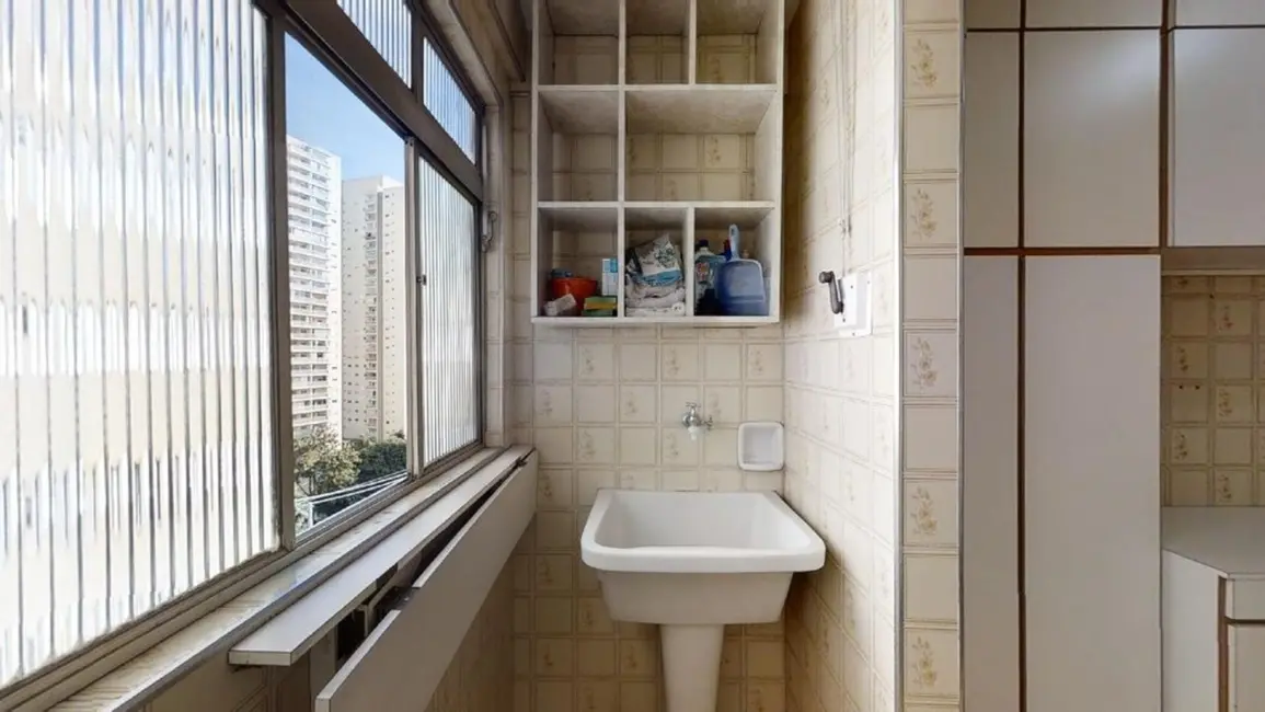 Apartamento com 2 quartos à venda, 70m2 em Aclimação, São Paulo - SP - imagem 6 Foto 6 de Apartamento com 2 quartos à venda, 70m2 em Aclimação, São Paulo - SP
