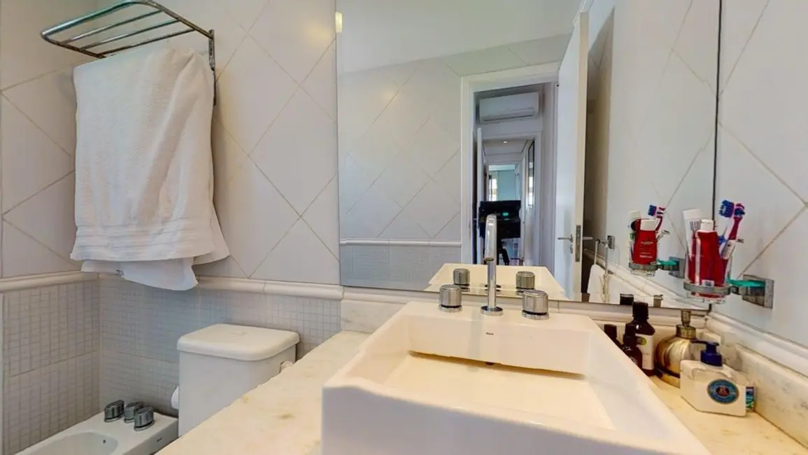 Apartamento com 4 quartos à venda, 100m2 em Aclimação, São Paulo - SP - imagem 4 Foto 4 de Apartamento com 4 quartos à venda, 100m2 em Aclimação, São Paulo - SP