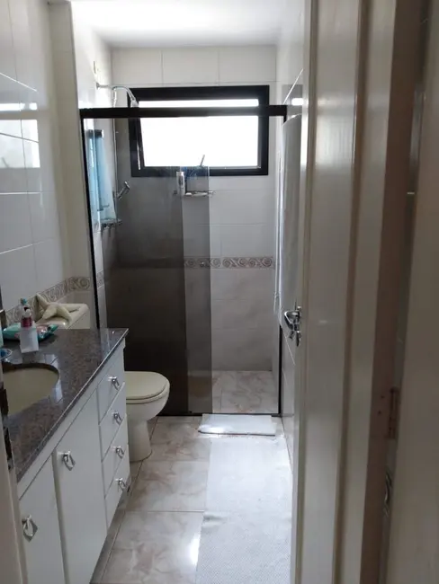 Foto 4 de Apartamento com 4 quartos à venda, 183m2 em São Paulo - SP