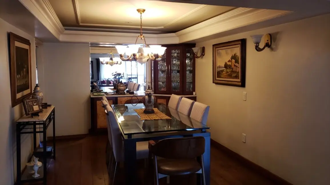 Foto 9 de Apartamento com 4 quartos à venda, 283m2 em Sumaré, São Paulo - SP