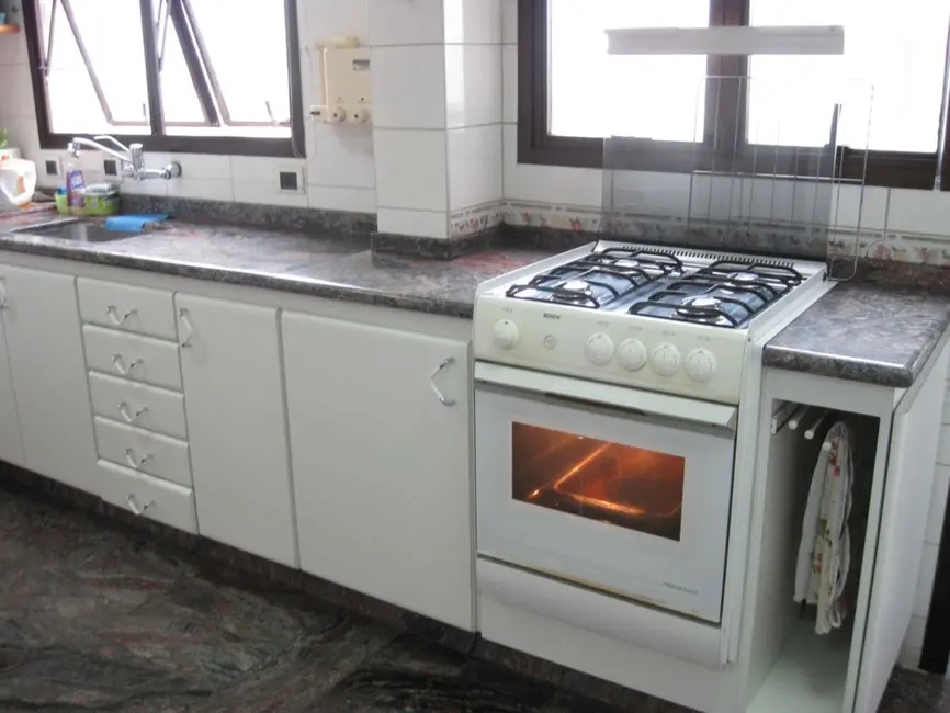 Apartamento com 3 quartos à venda, 150m2 em Tatuapé, São Paulo - SP - imagem 3 Foto 3 de Apartamento com 3 quartos à venda, 150m2 em Tatuapé, São Paulo - SP