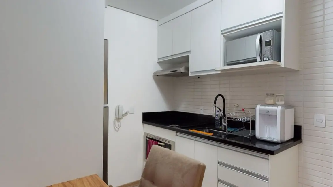 Apartamento à venda, 33m2 em República, São Paulo - SP - imagem 3 Foto 3 de Apartamento à venda, 33m2 em República, São Paulo - SP