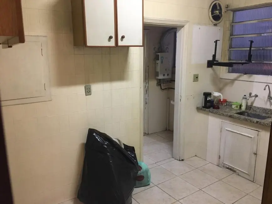 Apartamento com 3 quartos à venda, 110m2 em Aclimação, São Paulo - SP - imagem 7 Foto 7 de Apartamento com 3 quartos à venda, 110m2 em Aclimação, São Paulo - SP