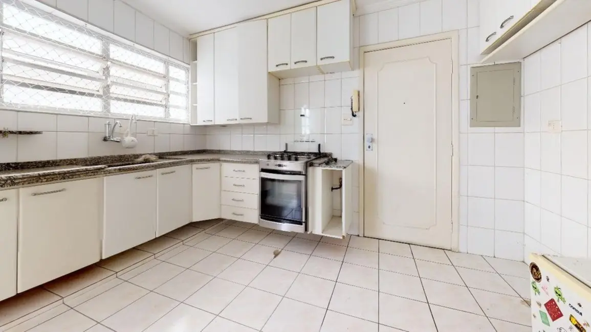 Apartamento com 3 quartos à venda, 130m2 em Moema, São Paulo - SP - imagem 6 Foto 6 de Apartamento com 3 quartos à venda, 130m2 em Moema, São Paulo - SP