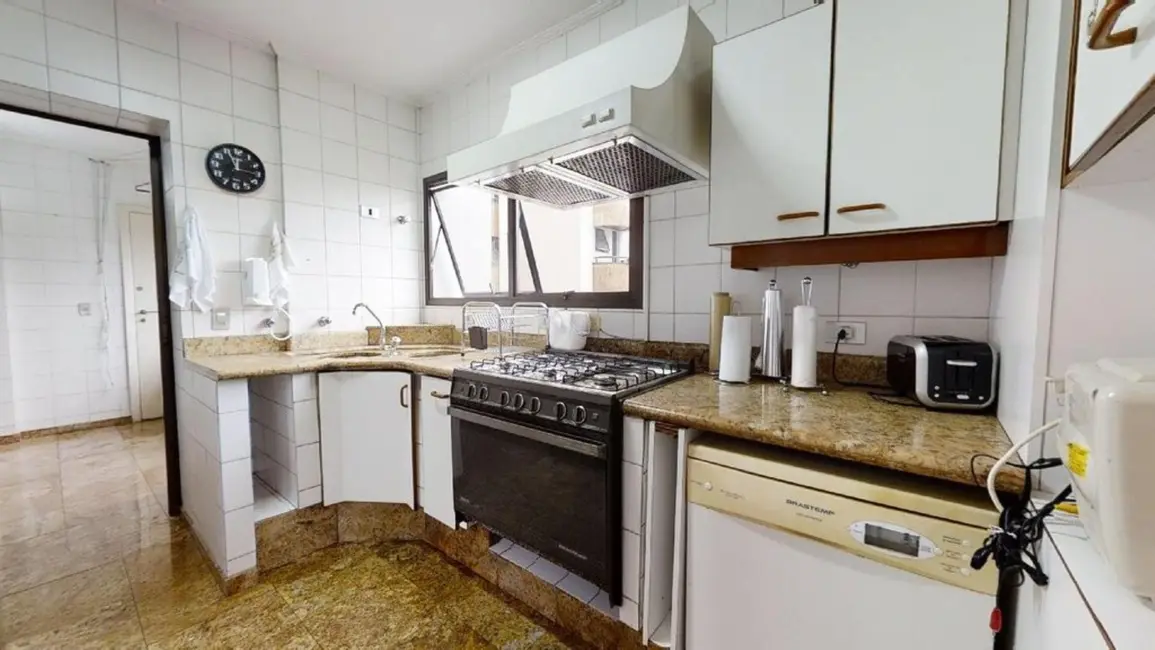 Apartamento com 4 quartos à venda, 204m2 em Moema, São Paulo - SP - imagem 6 Foto 6 de Apartamento com 4 quartos à venda, 204m2 em Moema, São Paulo - SP