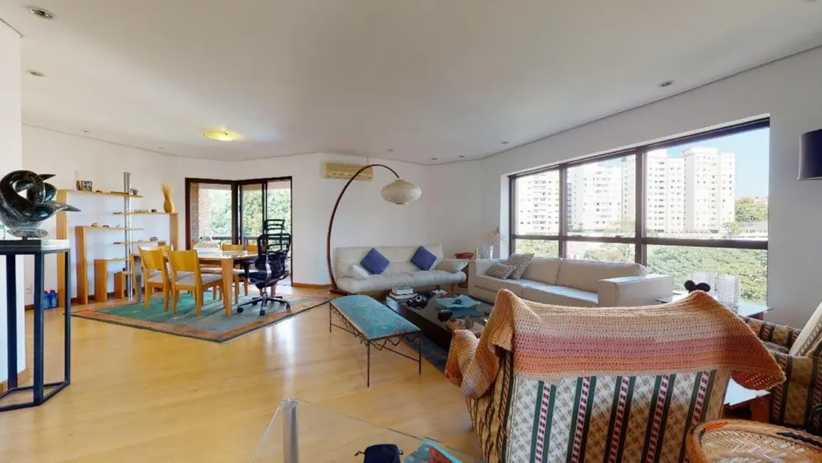 Apartamento com 4 quartos à venda, 324m2 em Vila Madalena, São Paulo - SP - imagem 4 Foto 4 de Apartamento com 4 quartos à venda, 324m2 em Vila Madalena, São Paulo - SP