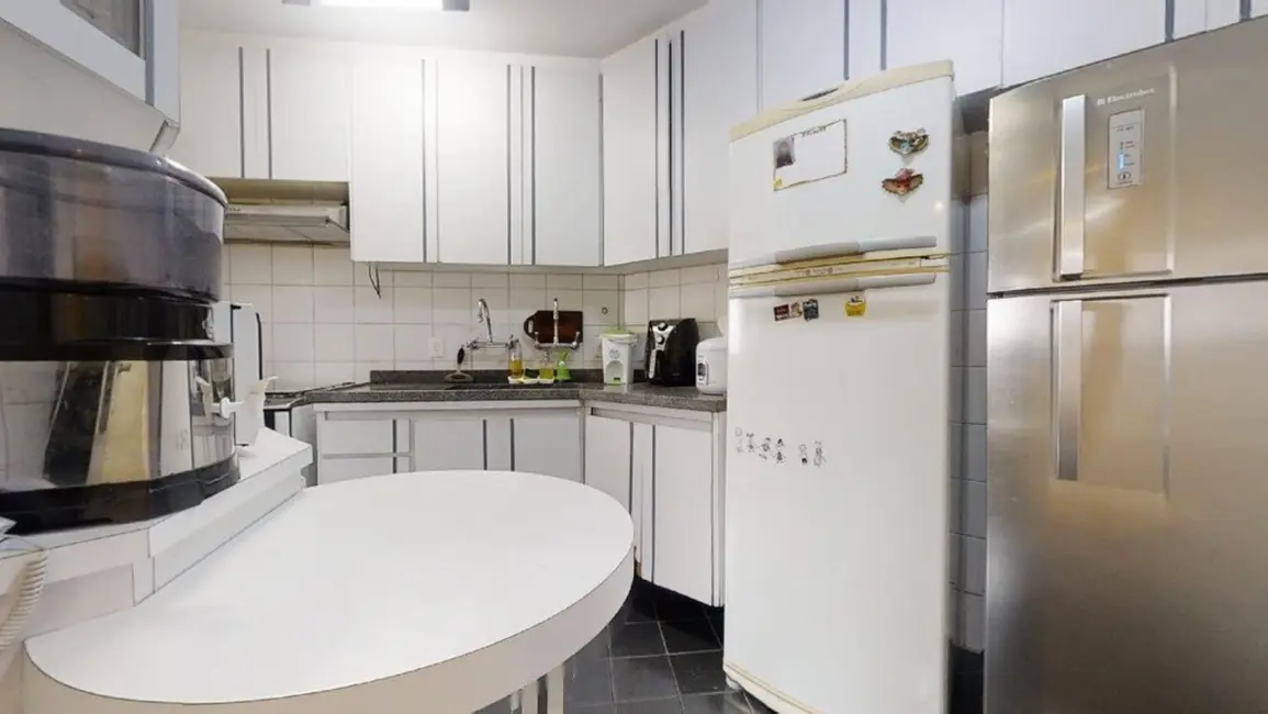 Apartamento com 3 quartos à venda, 120m2 em Moema, São Paulo - SP - imagem 8 Foto 8 de Apartamento com 3 quartos à venda, 120m2 em Moema, São Paulo - SP