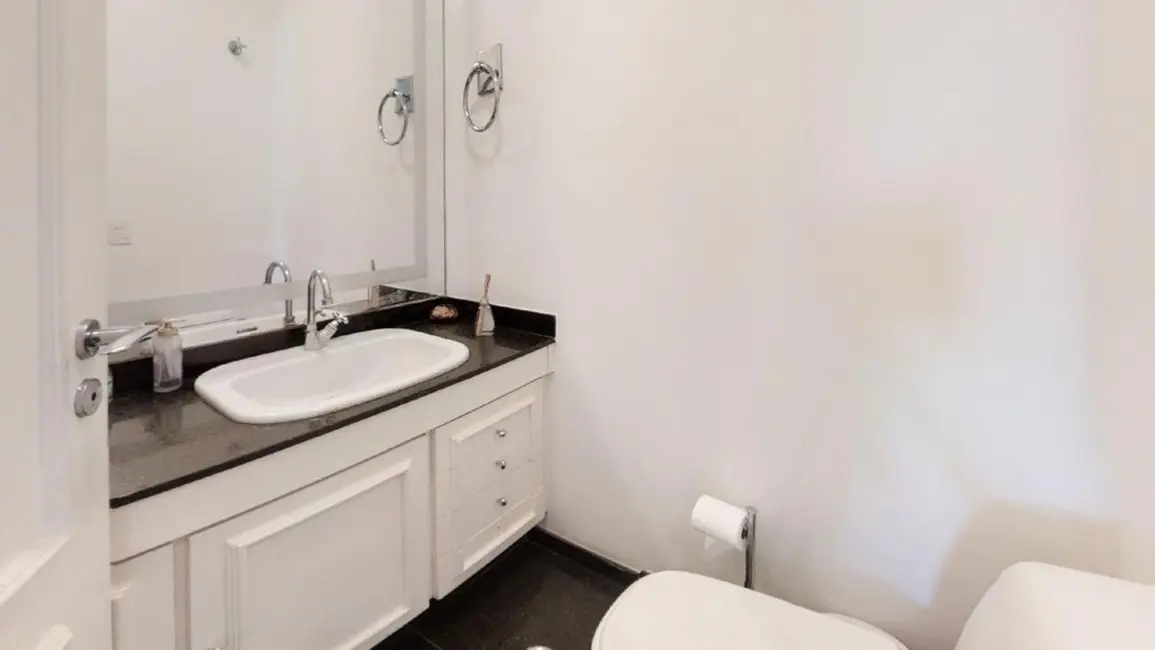 Foto 2 de Apartamento com 3 quartos à venda, 230m2 em Moema, São Paulo - SP
