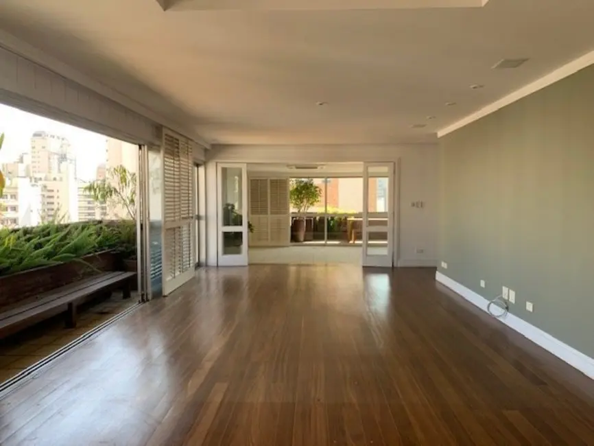 Foto 1 de Apartamento com 3 quartos à venda, 245m2 em Moema, São Paulo - SP