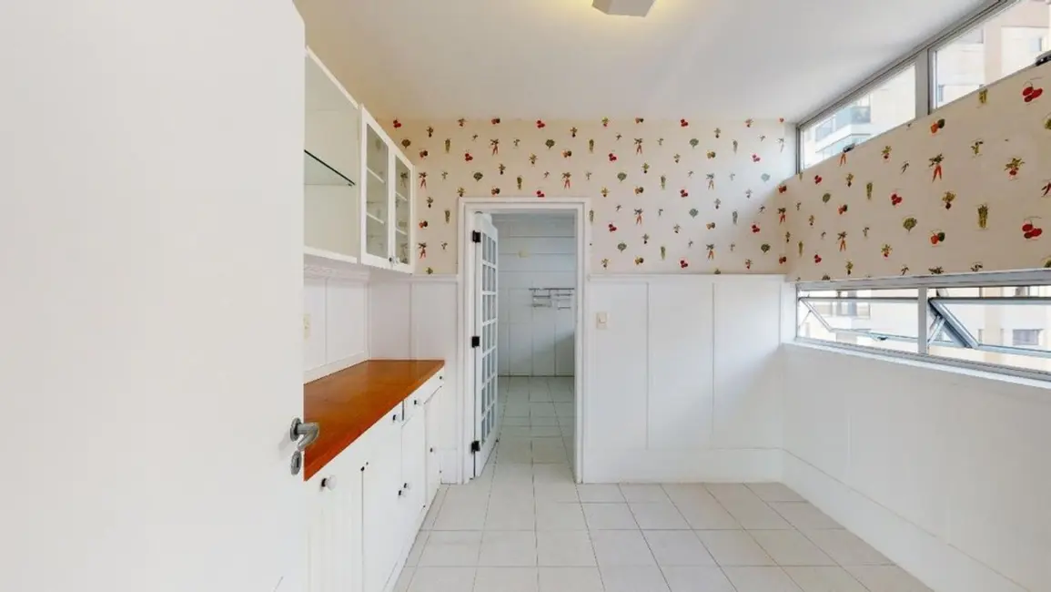 Apartamento com 3 quartos à venda, 245m2 em Moema, São Paulo - SP - imagem 9 Foto 9 de Apartamento com 3 quartos à venda, 245m2 em Moema, São Paulo - SP