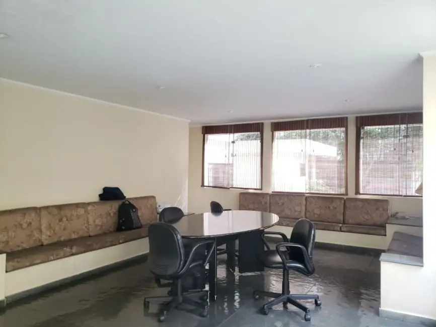 Apartamento com 2 quartos à venda, 85m2 em Moema, São Paulo - SP - imagem 4 Foto 4 de Apartamento com 2 quartos à venda, 85m2 em Moema, São Paulo - SP