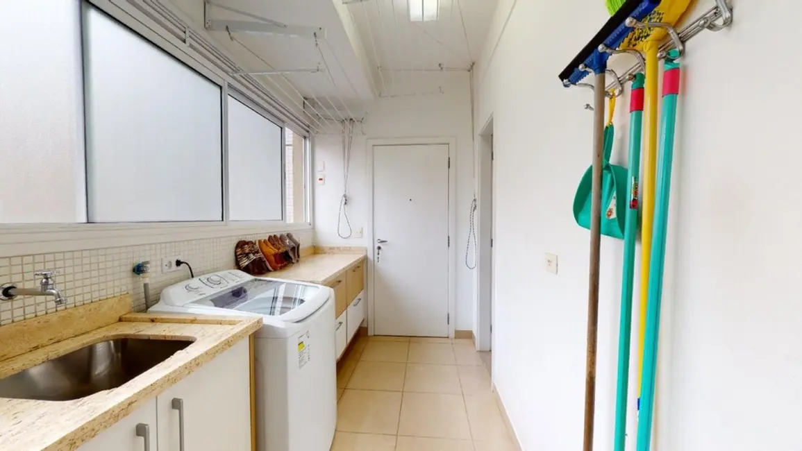 Foto 2 de Apartamento com 4 quartos à venda, 225m2 em Perdizes, São Paulo - SP