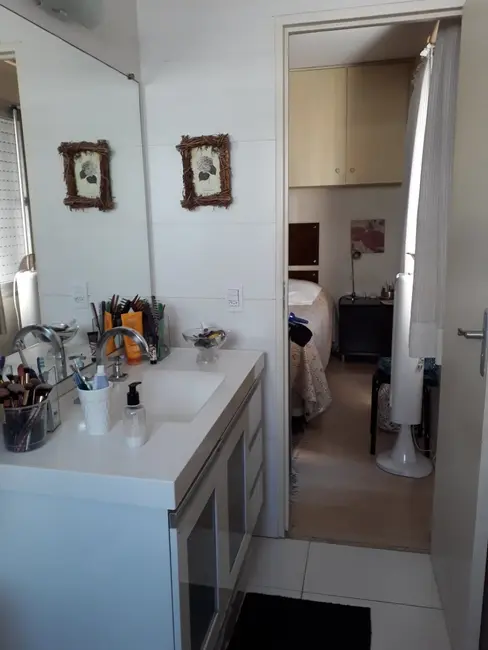 Apartamento com 3 quartos à venda, 100m2 em Moema, São Paulo - SP - imagem 4 Foto 4 de Apartamento com 3 quartos à venda, 100m2 em Moema, São Paulo - SP