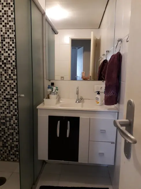 Apartamento com 3 quartos à venda, 100m2 em Moema, São Paulo - SP - imagem 2 Foto 2 de Apartamento com 3 quartos à venda, 100m2 em Moema, São Paulo - SP