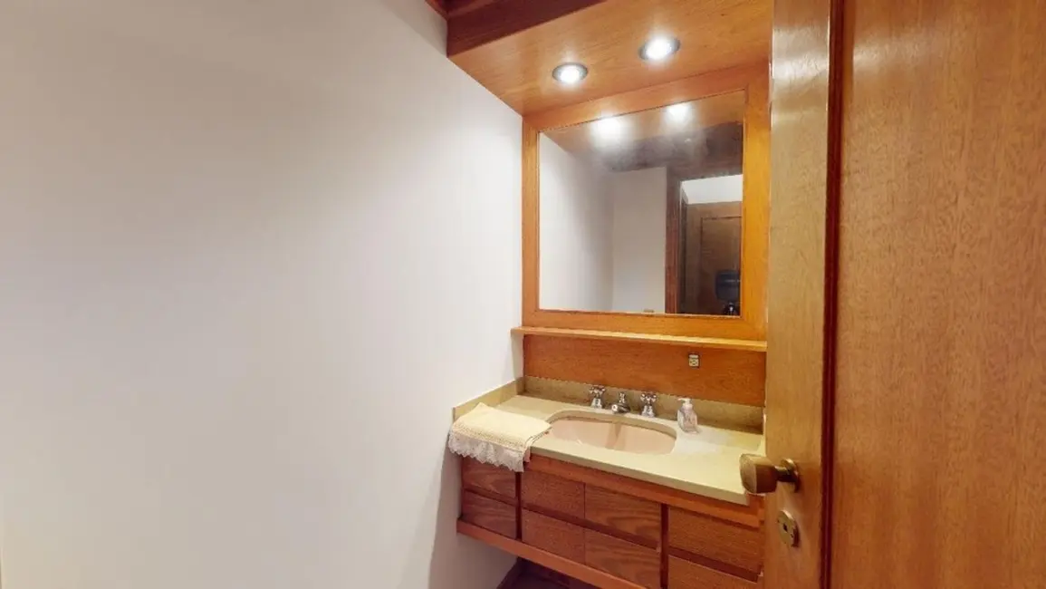 Foto 2 de Apartamento com 4 quartos à venda, 320m2 em Vila Madalena, São Paulo - SP