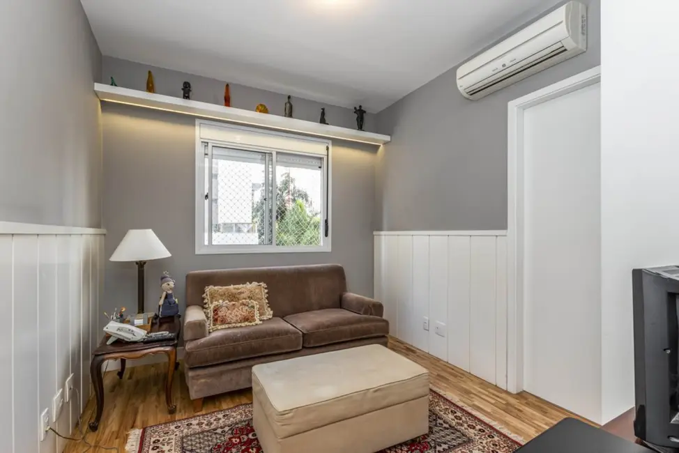 Apartamento com 3 quartos à venda, 236m2 em Perdizes, São Paulo - SP - imagem 8 Foto 8 de Apartamento com 3 quartos à venda, 236m2 em Perdizes, São Paulo - SP