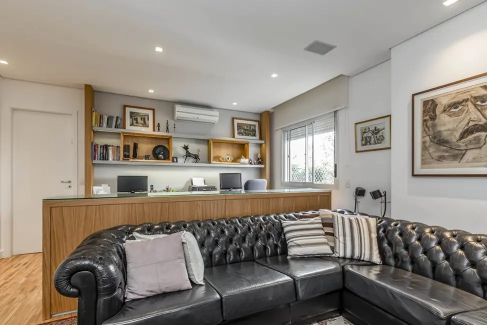 Apartamento com 3 quartos à venda, 236m2 em Perdizes, São Paulo - SP - imagem 6 Foto 6 de Apartamento com 3 quartos à venda, 236m2 em Perdizes, São Paulo - SP