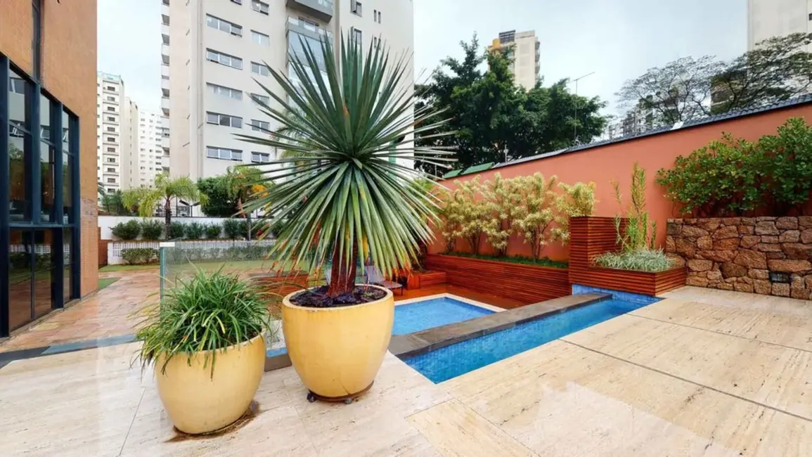 Apartamento com 4 quartos à venda, 227m2 em Moema, São Paulo - SP - imagem 8 Foto 8 de Apartamento com 4 quartos à venda, 227m2 em Moema, São Paulo - SP