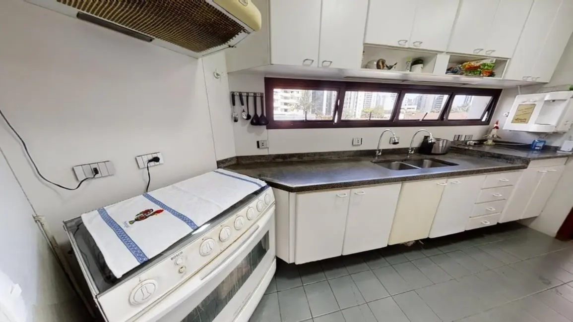 Apartamento com 4 quartos à venda, 173m2 em Moema, São Paulo - SP - imagem 7 Foto 7 de Apartamento com 4 quartos à venda, 173m2 em Moema, São Paulo - SP