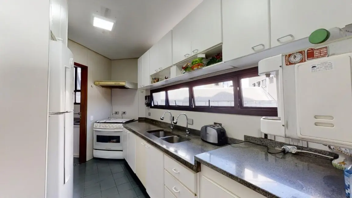 Apartamento com 4 quartos à venda, 173m2 em Moema, São Paulo - SP - imagem 8 Foto 8 de Apartamento com 4 quartos à venda, 173m2 em Moema, São Paulo - SP