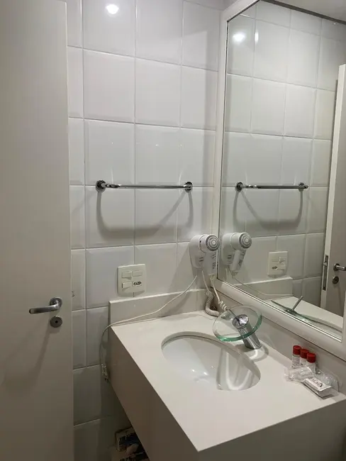 Foto 2 de Apartamento com 1 quarto à venda, 33m2 em Moema, São Paulo - SP