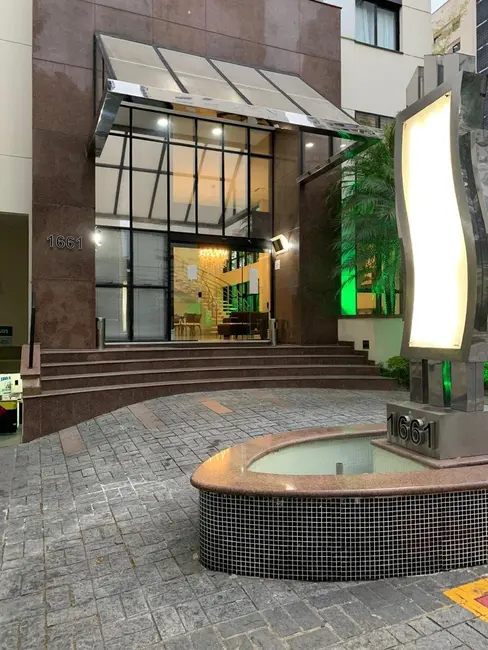 Apartamento com 1 quarto à venda, 33m2 em Moema, São Paulo - SP - imagem 4 Foto 4 de Apartamento com 1 quarto à venda, 33m2 em Moema, São Paulo - SP